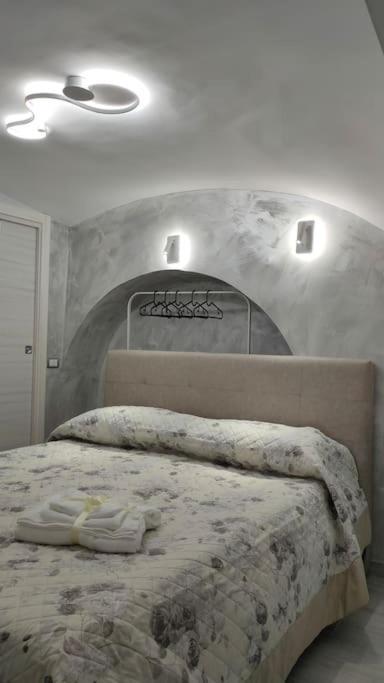 Il Duomo A Due Passi Apartment Naples Luaran gambar