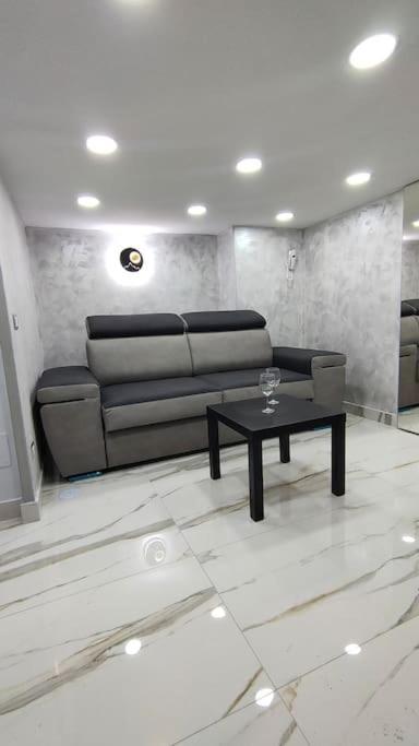 Il Duomo A Due Passi Apartment Naples Luaran gambar