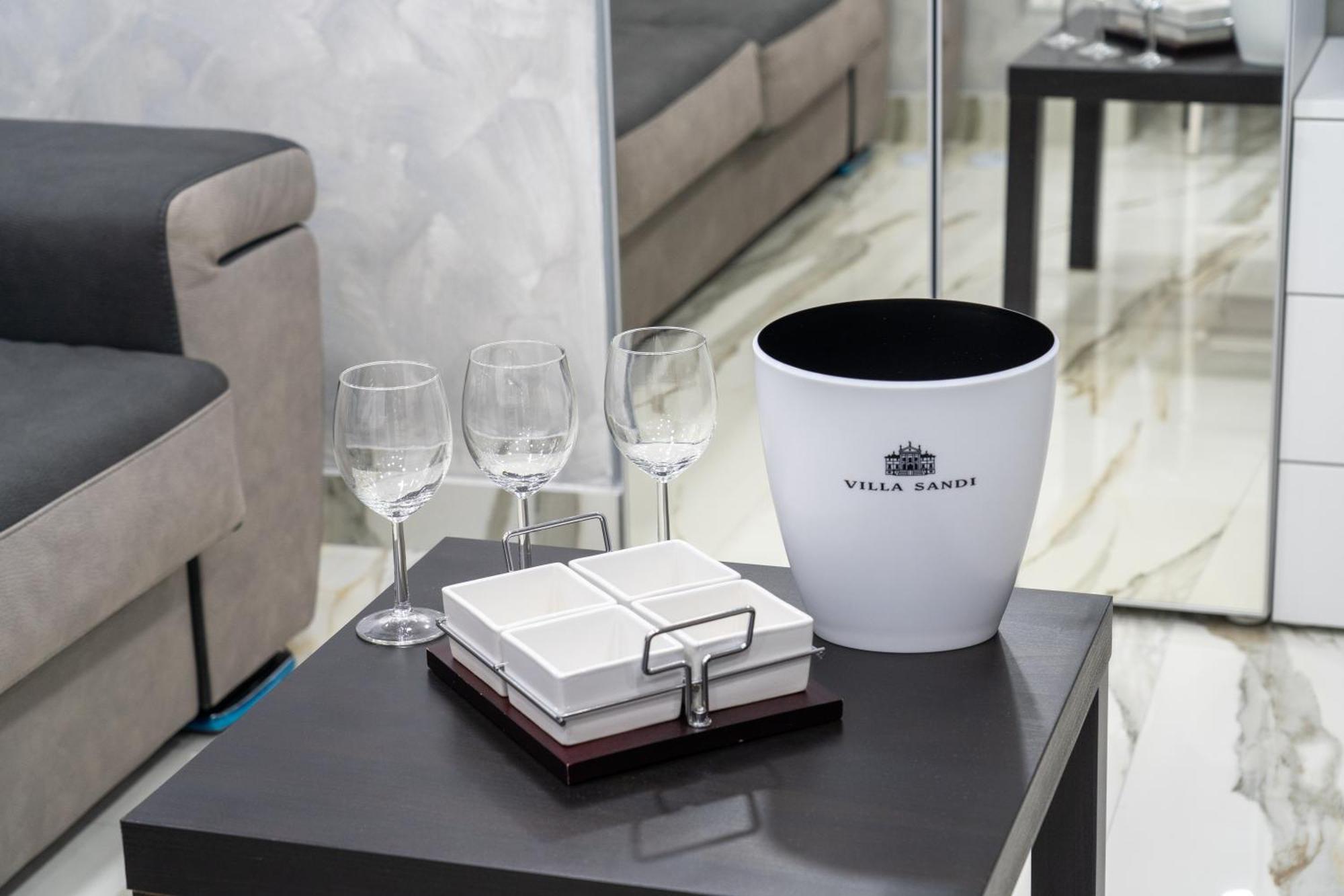 Il Duomo A Due Passi Apartment Naples Luaran gambar