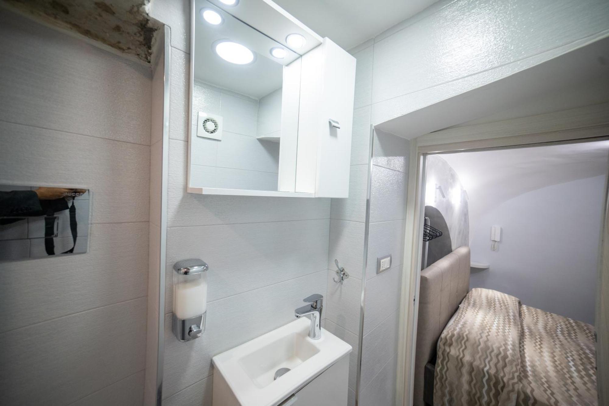 Il Duomo A Due Passi Apartment Naples Luaran gambar